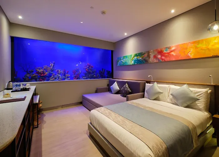 Deluxe Queen Room